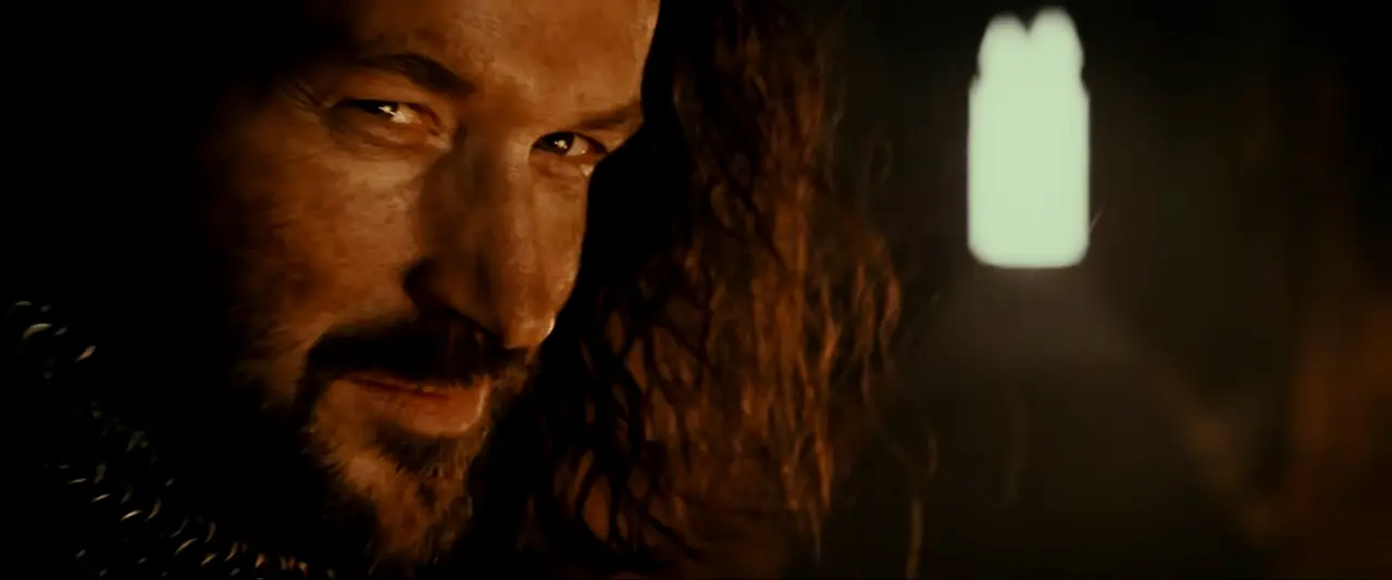 Исильдур, предводитель людей. Отказавшийся уничтожить кольцо по требованию Элронда.